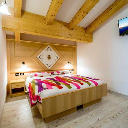 Chalet Pineta Relax Location Canazei Exterior foto